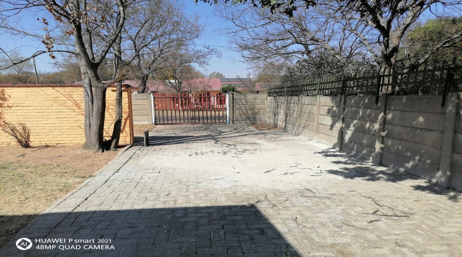 4 Bedroom Property for Sale in Sasolburg Ext 12 Free State